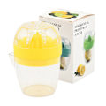 Miniatyrbilde 1 av 11: PP Plast Appelsin Juicer Sitronpresse Pressfrukt Juicing Kopp Mini Manuell Juicer Gul