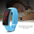 Miniatyrbild 3 av 8: LED-klocka Sport Silikonarmband Digital 12-timmars urtavla Elektronisk display Armbandsur