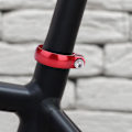 Pikkukuva 2 / 8: Pyörän Satulaputken Kiinnitys 31.8mm 27.2mm Satulaputkelle Superkevyt (Punainen)