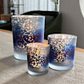 Miniatyrbilde 7 av 8: 3 stk lysestaker med stabil base i glass, sett med lysestaker for stue og bad