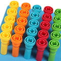 Miniatyrbillede 8 af 8: Pegboard-sæt legetøj 6 huller 5 farver pædagogisk sjov plastmateriale afrundede hjørner stabling pegboard legetøj til småbørn