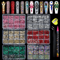 Miniatyrbilde 4 av 5: Flatbunnet diamant heteroseksuell blandet diamant neglekunst smykker blandet stil blandet rund glass diamant strass negledekorasjon A7