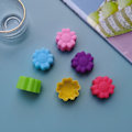 Miniatyrbillede 5 af 5: 12 stk. chokoladeforme Daisy-formede genanvendelige silikone bageforme til hjemmekøkkenbageri