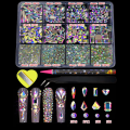 Miniatyrbilde 3 av 5: Flatbunnet diamant heteroseksuell blandet diamant neglekunst smykker blandet stil blandet rund glass diamant strass negledekorasjon A6