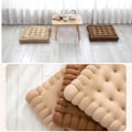 Miniatyrbillede 5 af 8: Stolesæde Pude Tyk Blød Elastisk Komfortabel Biscuit Form Plys Stolesæder til Kontor Spisestue Sofa Brun 40x45cm