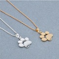 Miniatyrbillede 3 af 5: Mode Kvinder e Kæledyr Hunde Footprints Cat Paw Pendant Chain Neck Silver One Size