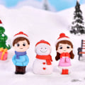 Pikkukuva 3 / 5: Winter Couple DIY Mini Pienoishahmo Lumiukko Micro Landsca Multicolor Couple B