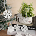 Miniatyrbillede 7 af 8: 24 Hvide Snefnug Ornamenter Træ Snefnug Jul White