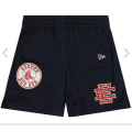 Miniatyrbild 2 av 4: Eric Emanuel EE Basic Shorts för män gymshorts Board Shorts Navy red socks 2XL