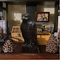 Miniatyrbilde 3 av 5: Malteserfalken-statue, rekvisitt for hjemmet, håndlaget harpiks-skulptur
