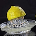Miniatyrbillede 3 af 5: Citrus Appelsin Citronpresser, Manuel håndpresser med glas og med håndtag og hældetud, tungt glas