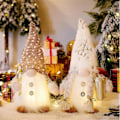 Miniatyrbild 2 av 5: Set med 2 Jul Tomtar, Belysta Jul Tomtar Figurer Älv Plysch Juldekorationer - Vit Wi