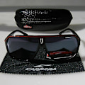 Miniatyrbild 1 av 4: Carrera Ruthenium Pilot Gradient Lens Solglasögon för Män + Box Red Black