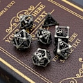 Miniatyrbilde 5 av 5: Flerfarget terningsett i Dungeons and Dragons, rollespill I