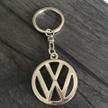 Pikkukuva 1 / 3: VW Avaimenperä Uusi Metalli Avaimenperäriipus Hopea H