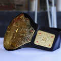 Miniatyrbild 3 av 4: WWE-mästerskapsbälte, metalliskt, O