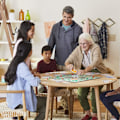 Pikkukuva 5 / 5: Monopoly, klassinen lautapeli perheille ja lapsille, 2-6 pelaajalle, 8-vuotiaille ja sitä vanhemmille