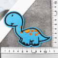 Pikkukuva 2 / 5: Dinosaurukset Rauta-on-lappu, 24 kpl Dinosaurusten lappu Tarra Applique Kirjonta Laikut Koriste Laikut Vaatteille Hat T-S V