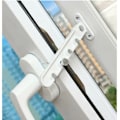 Miniatyrbild 1 av 5: Fönsteröppnare för fönster, barnsäkerhetsspärr, klämskydd, fönsterventilationsöppnare, utåtgående öppning för UPVC-fönster, trä och aluminium, vit