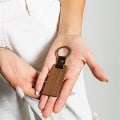 Miniatyrbilde 4 av 5: 20 stk Multi-Pack Lær Blanke Tretanheng Ubehandlede Blanke Tretanheng med Lærsnor Nøkkelring