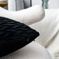 Miniatyrbillede 4 af 5: Fløjlsbetræk til puder 45x45cm til stue sofa - Sæt med 2 ensfarvede firkantede pudebetræk til soveværelsesdekoration, Sort