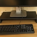 Miniatyrbillede 5 af 5: Træ LED LCD Skærmbøjle Computer Skærmbøjle Skrivebordsarrangør Displayhylde Sort