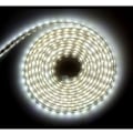 Miniatyrbilde 2 av 4: Komplett LED-stripe-sett 10 meter 220V vanntett silikon IP68 kald hvit 6000°K SMD5050 60led/m uten behov for transformator