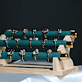 Miniatyrbilde 2 av 5: 3-trinns tre-displayringholder, T-bar utstillingsdisplay og arrangør svart