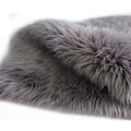 Miniatyrbillede 2 af 4: Falsk Fåreskind Lamme Skind (60 x 90 cm) Falsk Fåreskind Lammeskind Lang Plys Look Falsk Uld Sengekantstæppe Sofa Måtte