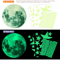 Miniatyrbillede 2 af 3: 435 Prikker Fosforescerende Måne og Stjerner Lysende Fluorescerende Vægstickers Loft Sticker til Baby Børneværelse Dekoration - Fei Yu