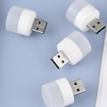 Miniatyrbillede 5 af 5: 8 stk. natserie USB mini LED-pære, kompakt, til soveværelse, badeværelse, børneværelse, gang, køkken (hvidt lys)