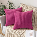 Miniatyrbillede 1 af 5: Sæt med 2 Dekorative Corduroy Pudebetræk Sofa Blød Pudebetræk til Hjemmet Stue Soveværelse Seng Clic Clac 45x45cm Fuchsia