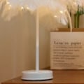 Miniatyrbilde 4 av 5: LED fjær bordlampe dekorativ bord fjernkontroll for stue soverom jente bryllupsdekor