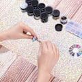 Miniatyrbillede 4 af 5: Diamant Foldbar Manikyr Bordsmåtte, Neglekunst Hvilemåtte, Rhinestone Negle Hvilemåtte, Salon Arm Håndledsstøtte Pude, Manikyr Tilbehør-Fei Yu