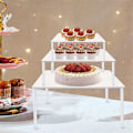 Miniatyrbild 3 av 5: 3-pack Akryl Cupcakesställ, Klar Kvadratisk Kaktårta Display, Dessertbord Display Set för Matkakor, Pizza, Efterrätter