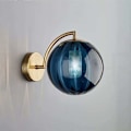 Miniatyrbillede 1 af 4: Væglampe LED Farverig Glas Globe Væglampe Gylden Komplet Metalbeslag Enkel Indendørs Sconce Belysning Dekoration til Soveværelse Stue Gang Hvile
