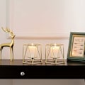 Miniatyrbilde 2 av 5: 2 stk. Gullmetall Pillar Lysestaker, Geometriske Tealight Holdere, Bryllups Senterstykker, Kaffebord for Hjemmedekorasjon, Seremoni og Fødsel