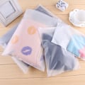 Miniatyrbilde 2 av 5: 50 stk/pakke Svømmematte Frosted Pouch Svømmepose Vanntett Forseglet Pose Transparent Glidelåspose Klær BH Sko Oppbevaring