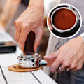 Pikkukuva 4 / 5: 54 mm:n pohjasuodatinpidike Barista-sarjalle ja kahvikoneille, suodatinpidike suodatinpussilla