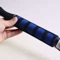 Miniatyrbillede 2 af 2: 2 i 1 Sneskovl & Is-skraber med Ergonomisk Skumgreb til Biler