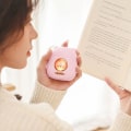 Miniatyrbilde 4 av 5: 2 i 1 Mini Bærbar Håndvarmer USB Oppladbar Søt Elektrisk Håndvarmer for Utendørs 6500Mah Hvit