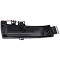 Pikkukuva 4 / 5: Auton oikeanpuoleiset vilkut B-CLASS W176 W204 S204 C117 C218 W212 C207 S212 X156 X204 2129067501