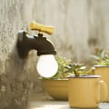 Miniatyrbillede 4 af 4: LED Smart Stemmebetjent Vægskænke, Kreativ Induktionshane Formet Vægskænke med USB-Oplader til Stue - Sort