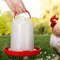 Miniatyrbillede 3 af 5: Kyllingefoder og drikkekar sæt fjerkræfoder plast fjerkræfontæne fjerkrædrikker, 1L drikkesæt og 1kg foder