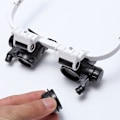 Miniatyrbillede 4 af 5: 8x 15x 23x Dobbelt Øje Forstørrelsesglas Bærer Reparation Juvelerer Ur Forstørrer Lysende Lupe med LED