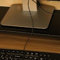 Miniatyrbillede 4 af 5: Træ LED LCD Skærmbøjle Computer Skærmbøjle Skrivebordsarrangør Displayhylde Sort