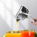 Miniatyrbillede 3 af 5: Manuel citruspresser i zinklegering, citruspresser, citronpresser, tryk citronpresser, køkken frugtpresser værktøjer, sølv