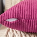 Miniatyrbillede 2 af 5: Sæt med 2 Dekorative Corduroy Pudebetræk Sofa Blød Pudebetræk til Hjemmet Stue Soveværelse Seng Clic Clac 45x45cm Fuchsia