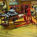 Pikkukuva 1 / 5: RC-auto 1/8 1/10 Simulaatio Autotalli Koriste Mini Moottorin Ripustin Sähköinen Nosturi Tunkki TRX4 SCX10, Punainen