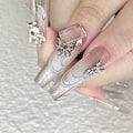 Pikkukuva 4 / 8: 10 kpl DIY Nail Art Decoration 3D hopea perhonen kiiltävä rhinest C 10Pcs